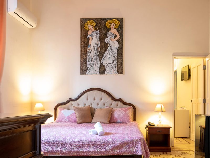 Fulvio Bugani Havana indoors 15