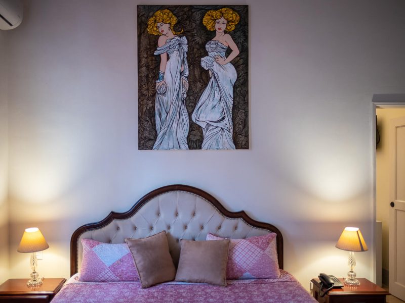 Fulvio Bugani Havana indoors 19