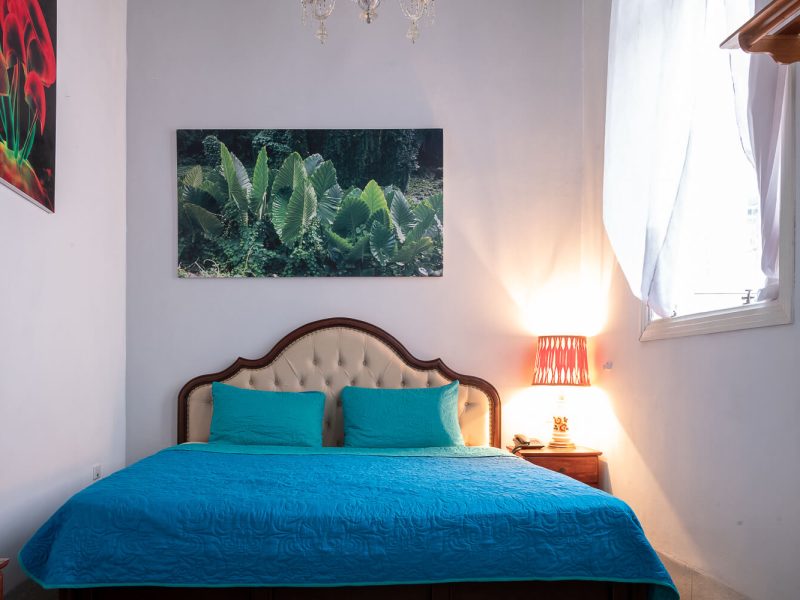Superior Room #7 1 house for rent in havana