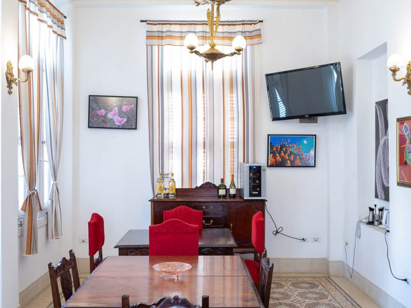 Fulvio Bugani Havana indoors 5