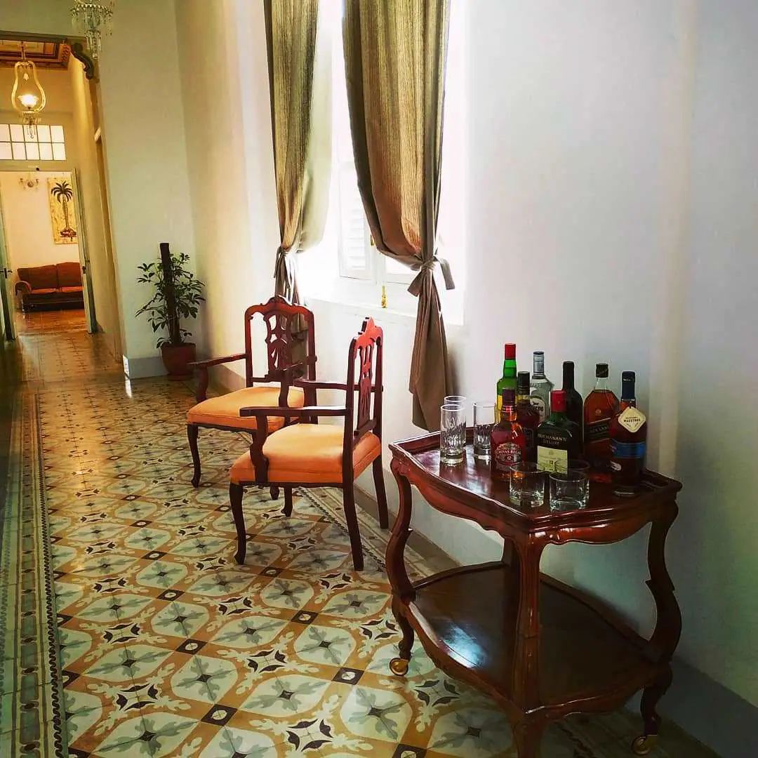 Havana Indoors pasillo